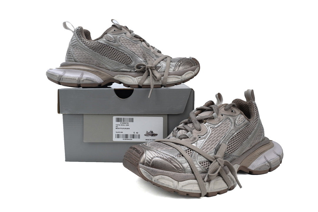 Balenciaga Runner Sneaker Lunar Grey