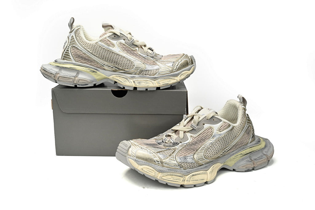 Balenciaga Runner Sneaker Cham Pagne