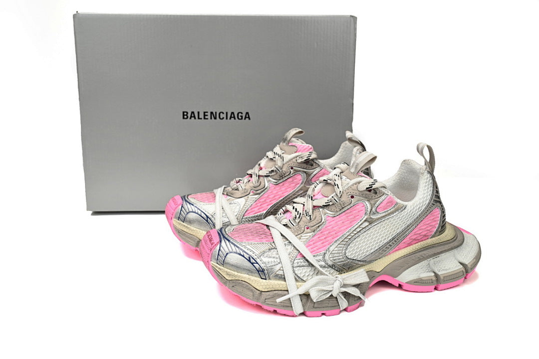 Balenciaga Runner Sneaker Black Dust