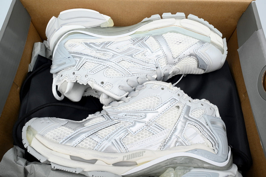 Balenciaga Runner Mi Light Blue