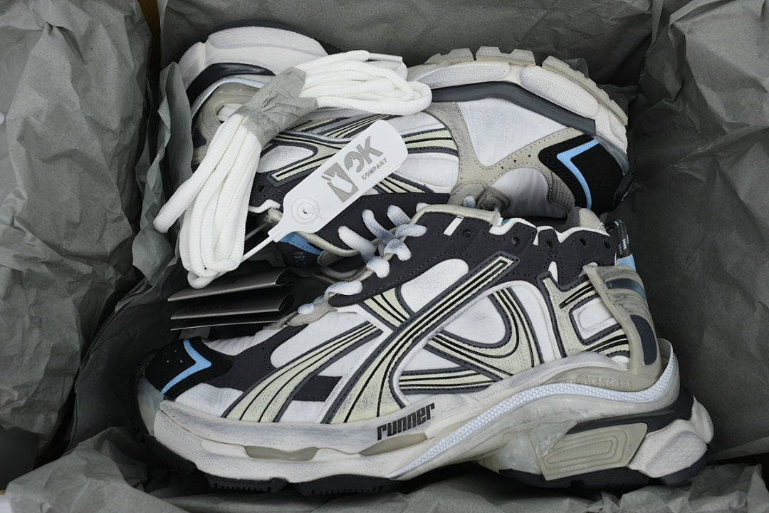 Balenciaga Runner Sneaker 'Lan Bai Hei'