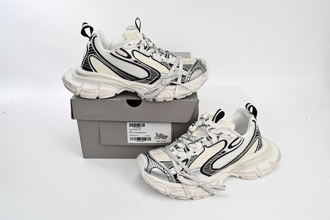 Balenciaga Runner Sneaker Silver Rice White Black