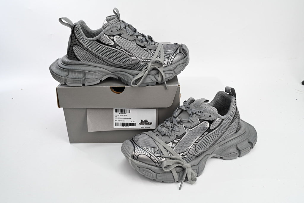 Balenciaga Runner Sneaker Silver Grey