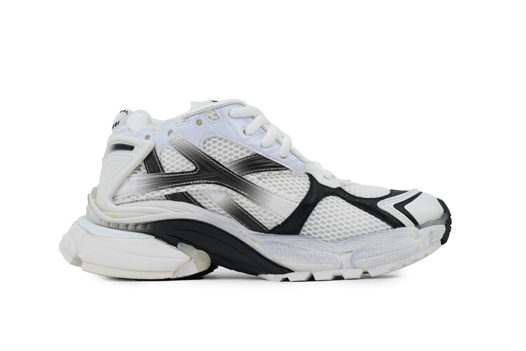 Balenciaga Runner Sneaker 'Gradient - White Black'