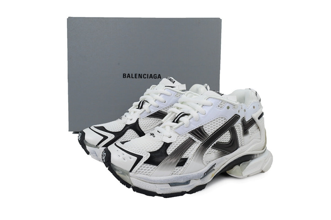 Balenciaga Runner Sneaker 'Gradient - White Black'