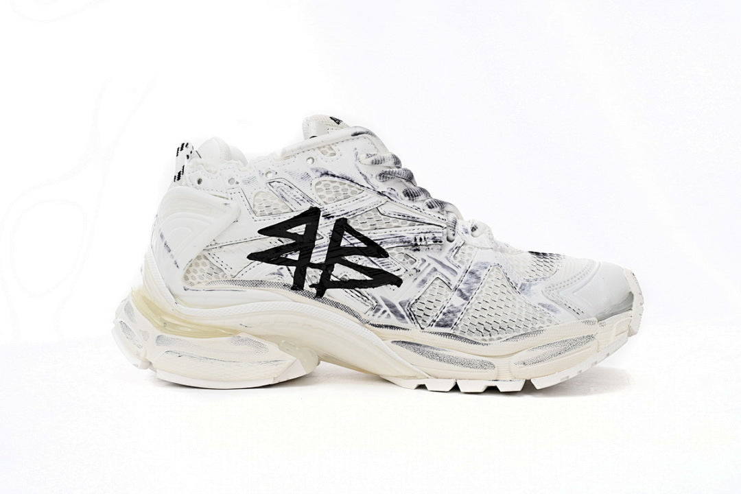Balenciaga Runner White And Black Characters